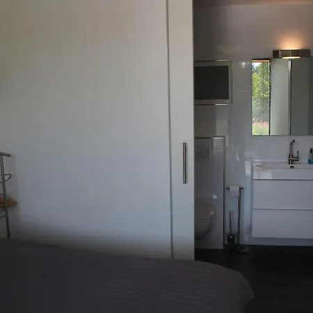 Sfeervol Midden In De * Halle