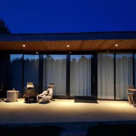 Sfeervol Midden In De *