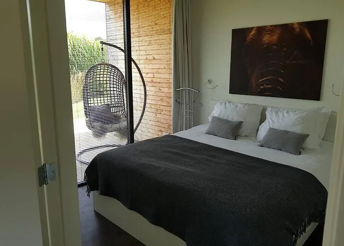 Chalet Sfeervol Midden In De