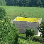 Sfeervol Midden In De 샬레 *