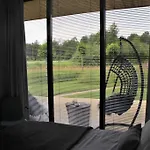 Sfeervol Midden In De